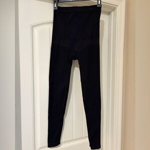 SPANX Black High Rise Shaping Leggings Size Large Sculpting Compression